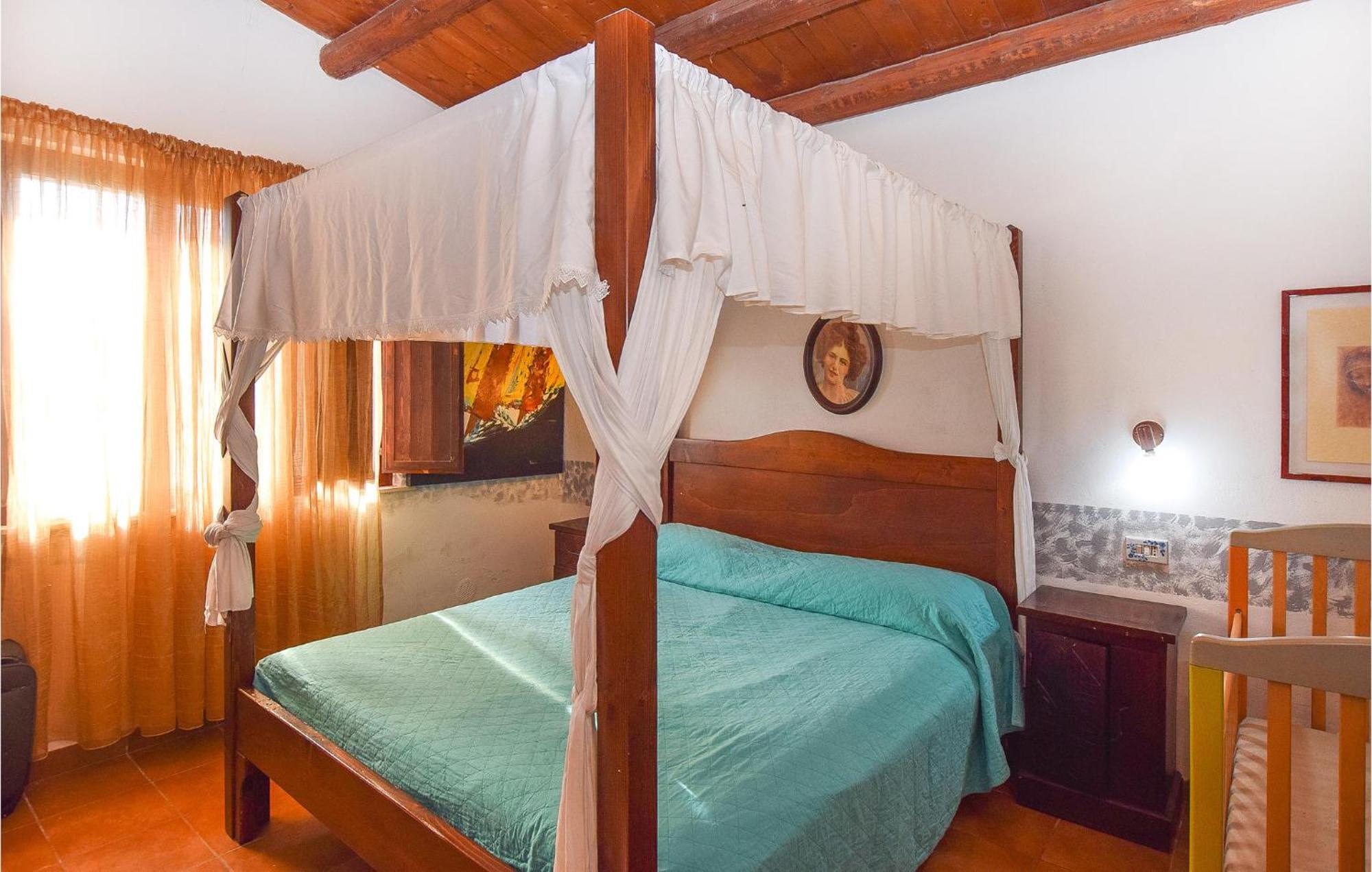 2 Bedroom Pet Friendly In Siracusa